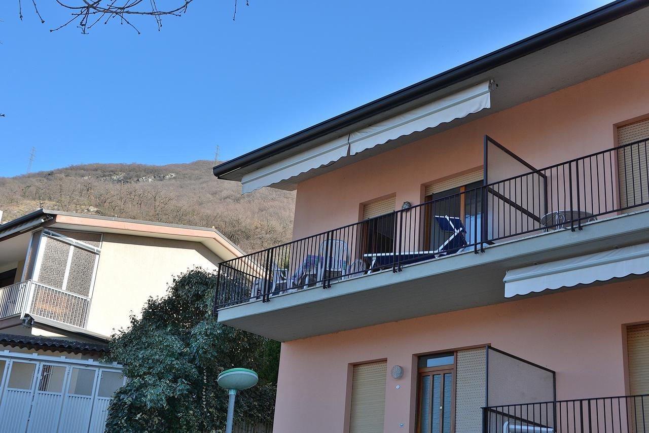 Residenza Candor With Pool Малчезине Екстериор снимка